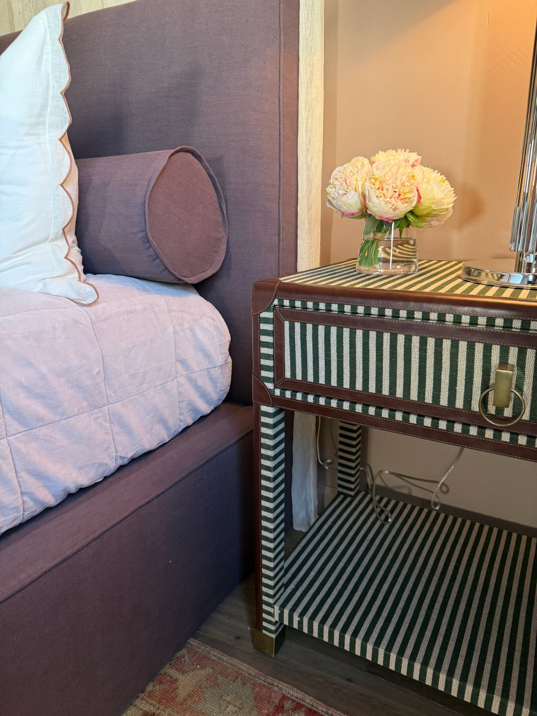 Aubergine Platform Bed | Queen