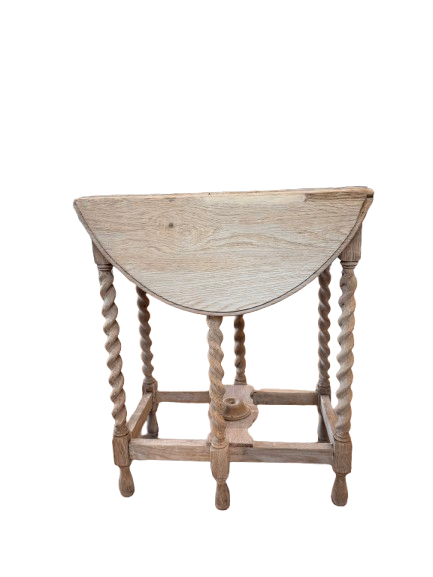 French Oakleigh Table
