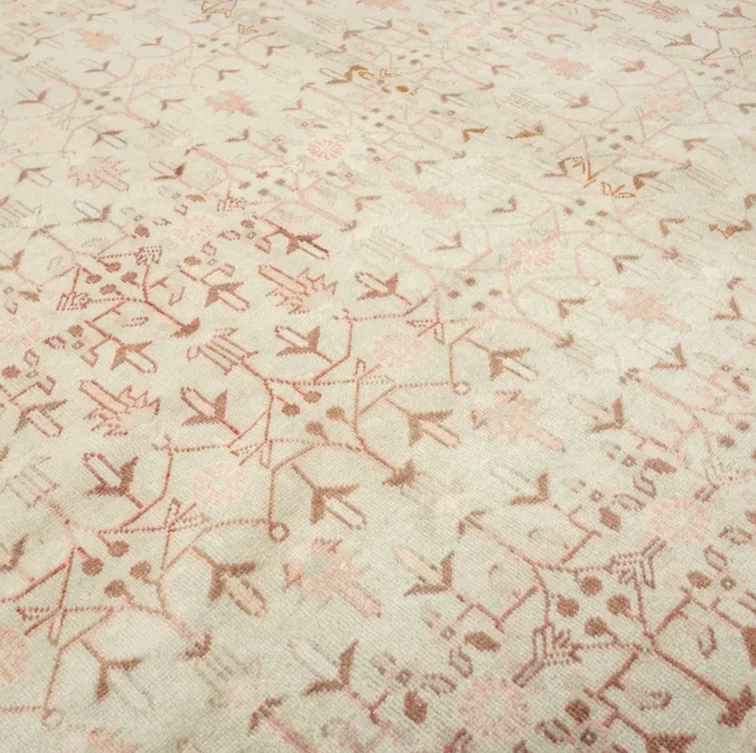 Posh Rug | Girl's Bedroom | 8'9" x 10'4"