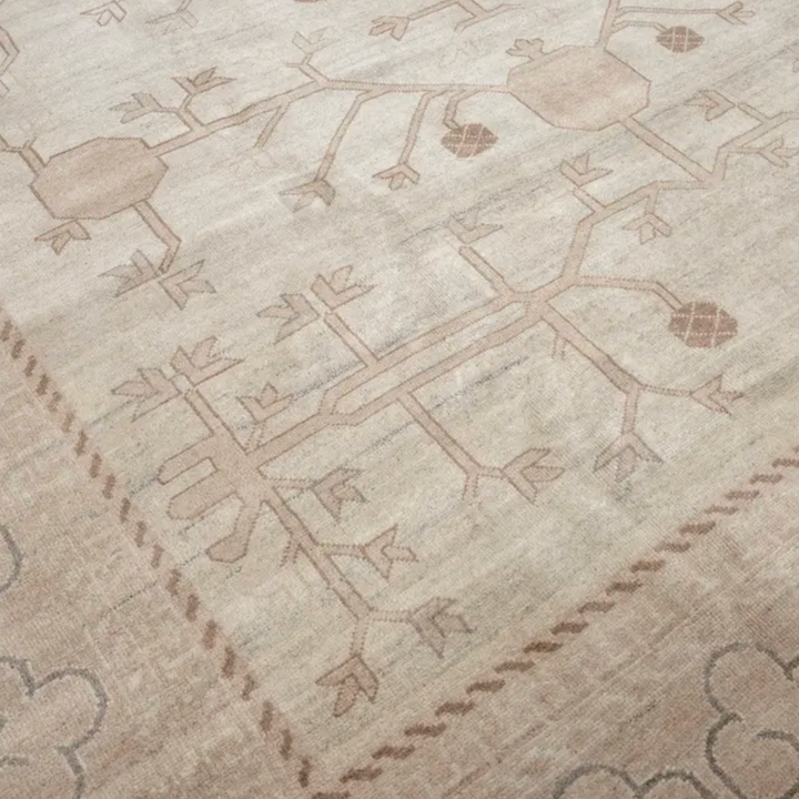Auden Rug | Primary Bedroom | 10'1" x 14'1"