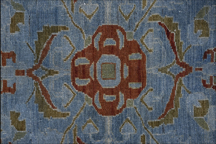 Blythe Rug | 1’ 8” x 2’ 10”